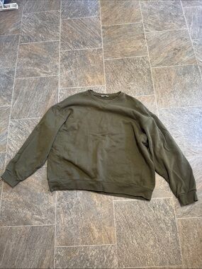 Reformation Men's Crewneck Sweater in Olive